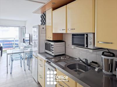 For sale Sables-d'olonne 2 rooms 35 m2 Vendee (85100) photo 3