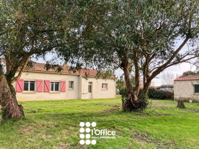 For sale Sables-d'olonne 5 rooms 140 m2 Vendee (85100) photo 3