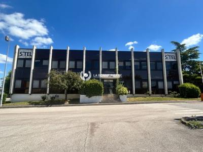 Acheter Local commercial 4095 m2 Pont-sainte-marie