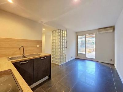 Acheter Appartement 25 m2 Saint-laurent-du-var