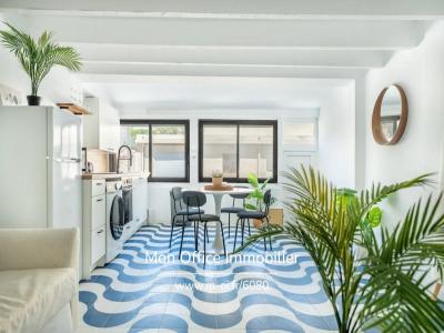 For sale Marseille-8eme-arrondissement 4 rooms 80 m2 Bouches du Rhone (13008) photo 0