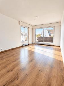 For rent Paris-15eme-arrondissement 2 rooms 60 m2 Paris (75015) photo 0