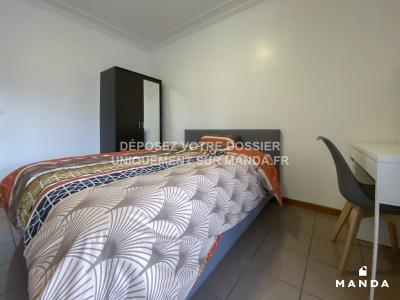 For rent Rosny-sous-bois 8 rooms 12 m2 Seine saint denis (93110) photo 2