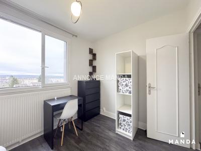 For rent Clayes-sous-bois 5 rooms 9 m2 Yvelines (78340) photo 1