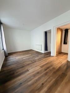 Louer Appartement  420 euros