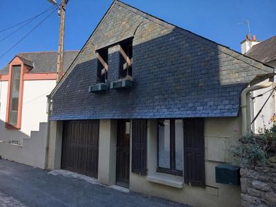 For sale Quimperle 4 rooms 87 m2 Finistere (29300) photo 0
