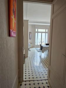 For sale Vichy 2 rooms 67 m2 Allier (03200) photo 4