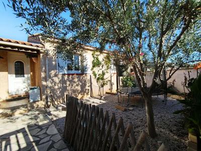 For sale Fos-sur-mer 4 rooms 90 m2 Bouches du Rhone (13270) photo 3