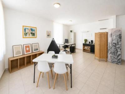 Acheter Appartement 135 m2 Saint-pons-de-thomieres