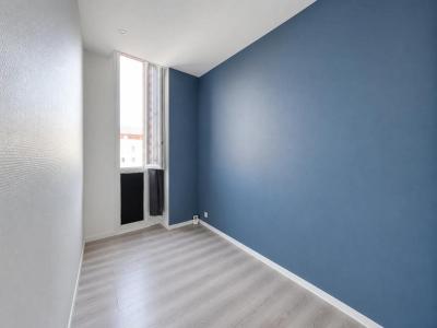 Acheter Appartement 75 m2 Vaureal