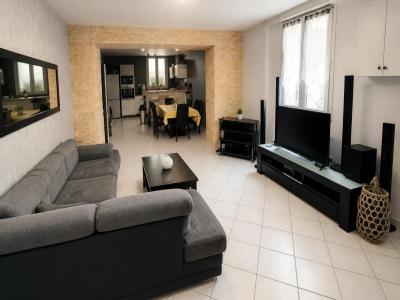 For sale Fontenay-sous-bois 3 rooms 59 m2 Val de Marne (94120) photo 0
