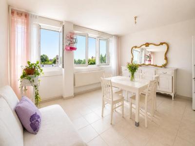 For sale Marseille-15eme-arrondissement 3 rooms 53 m2 Bouches du Rhone (13015) photo 1