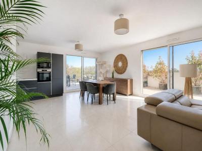 For sale Saint-cyr-au-mont-d'or 4 rooms 108 m2 Rhone (69450) photo 0