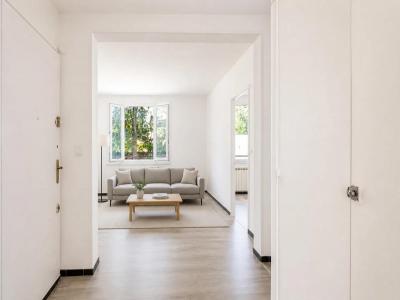 For sale Marseille-12eme-arrondissement 3 rooms 52 m2 Bouches du Rhone (13012) photo 3