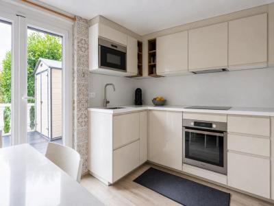 For sale Romainville 8 rooms 196 m2 Seine saint denis (93230) photo 0
