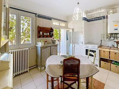 For sale Arles 5 rooms 99 m2 Bouches du Rhone (13200) photo 0