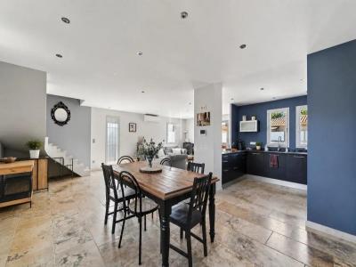 For sale Paradou 5 rooms 150 m2 Bouches du Rhone (13520) photo 4