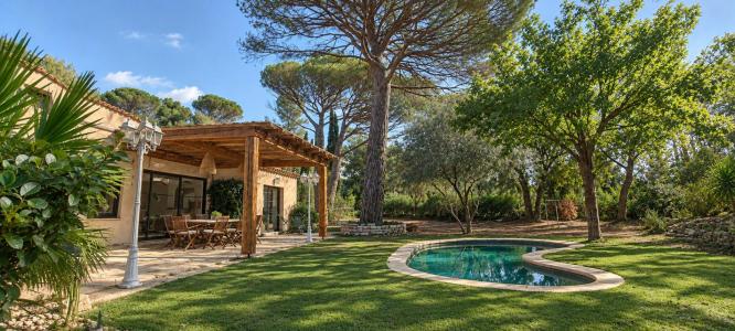 For sale Frejus 8 rooms 220 m2 Var (83600) photo 0