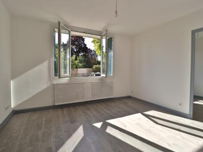 Louer Appartement Sainte-savine Aube