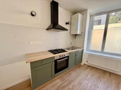 For rent Saint-etienne 3 rooms 70 m2 Loire (42000) photo 2