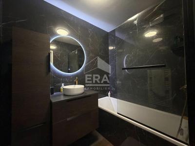 Louer Appartement 55 m2 Nice