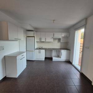For rent Coueron 5 rooms 86 m2 Loire atlantique (44220) photo 2