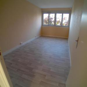 Louer Appartement 68 m2 Autun