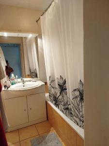 Louer Appartement Tassin-la-demi-lune 892 euros