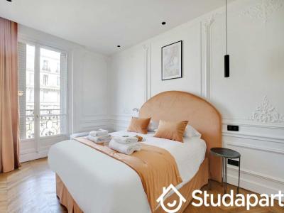 Louer Appartement Paris-12eme-arrondissement 4950 euros