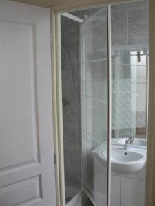 For rent Meru 2 rooms 32 m2 Oise (60110) photo 2