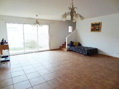 For sale Florensac HORS CENTRE 5 rooms 116 m2 Herault (34510) photo 1