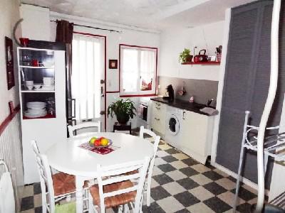 For sale Pomerols HYPER CENTRE 4 rooms 50 m2 Herault (34810) photo 2