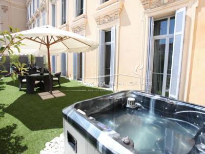 Vacation rentals Cannes CENTRE 6 rooms 200 m2 Alpes Maritimes (06400) photo 0